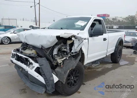 2019 Ford F-150 Xl z USA, uszkodzony, nr VIN 1FTMF1CP5KKF18739